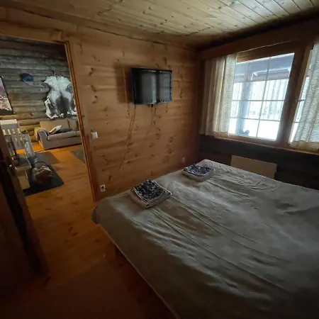 Santas Secret Log House - Sallan Savu *