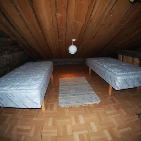 Santas Secret Log House - Sallan Savu Apartment *